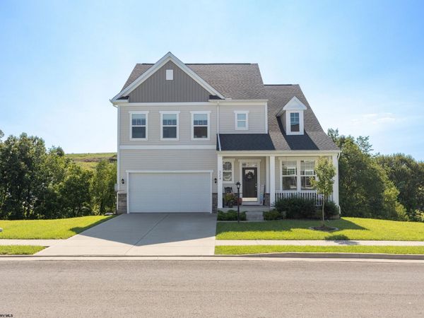 324 Lexington Circle, Bridgeport, WV 26330