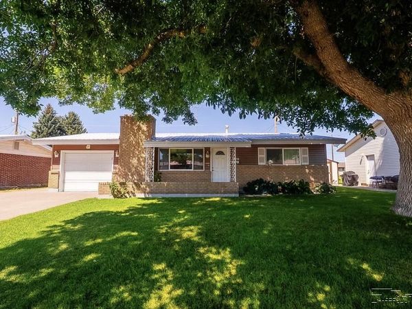 825 Sykes Drive, IDAHO FALLS, ID 83401