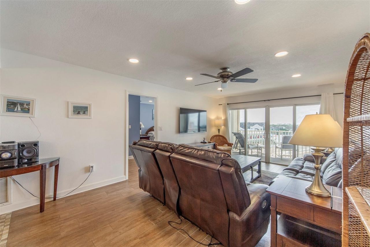 12901 Gulf Lane , Unit 503, Madeira Beach, FL 33708 Photo