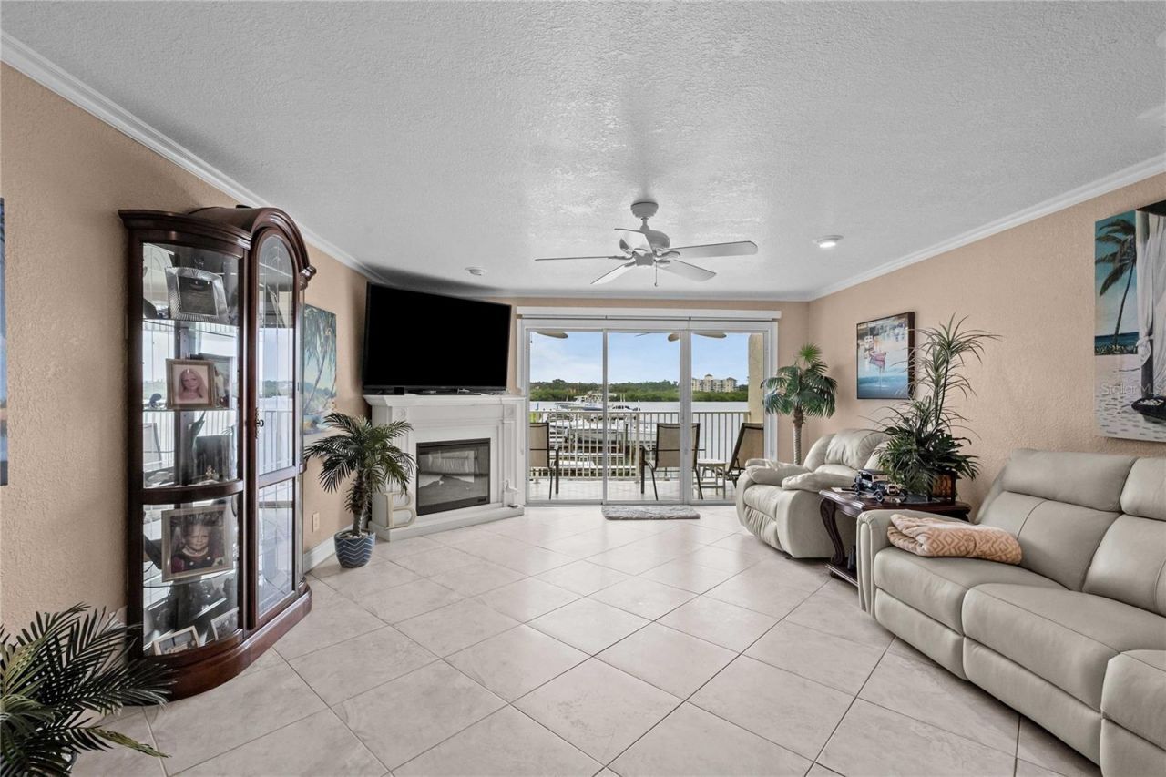 19651 Gulf Boulevard, Unit B2, Indian Shores, FL 33785 Photo