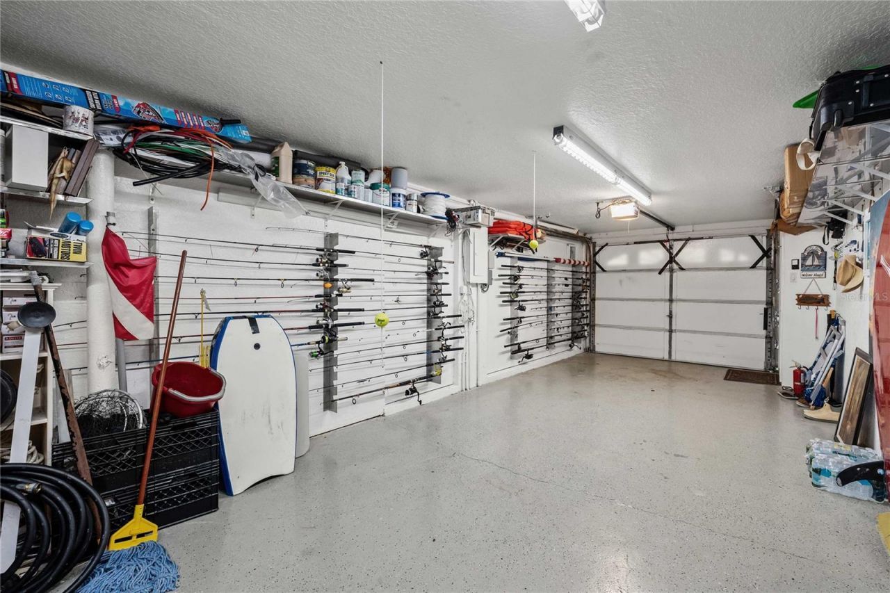 19651 Gulf Boulevard, Unit B2, Indian Shores, FL 33785 Photo