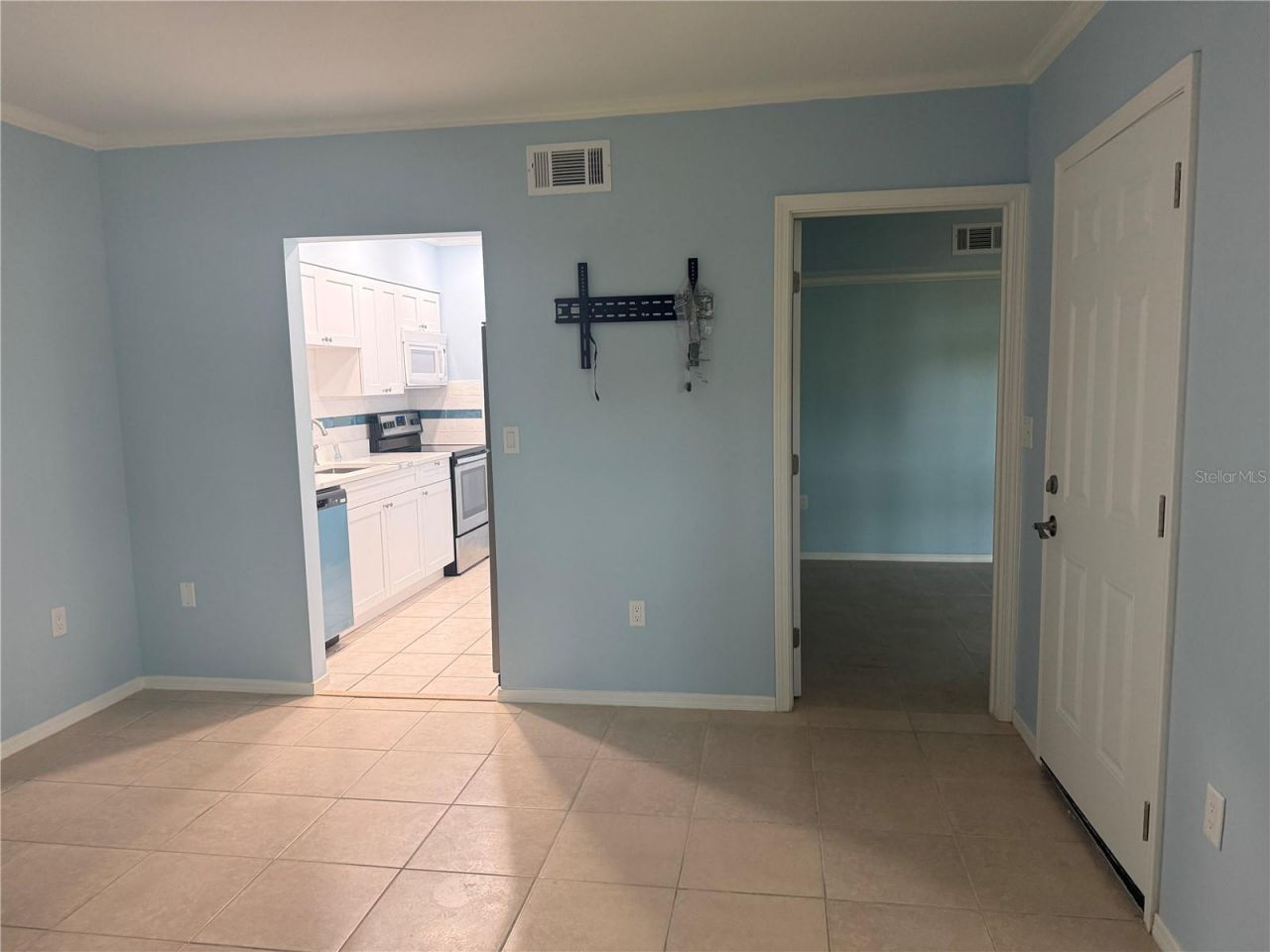 179 Medallion Boulevard, Unit D, Madeira Beach, FL 33708 Photo