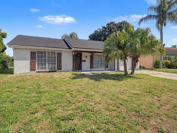 3909 SAIL DRIVE , NEW PORT RICHEY, FL 34652