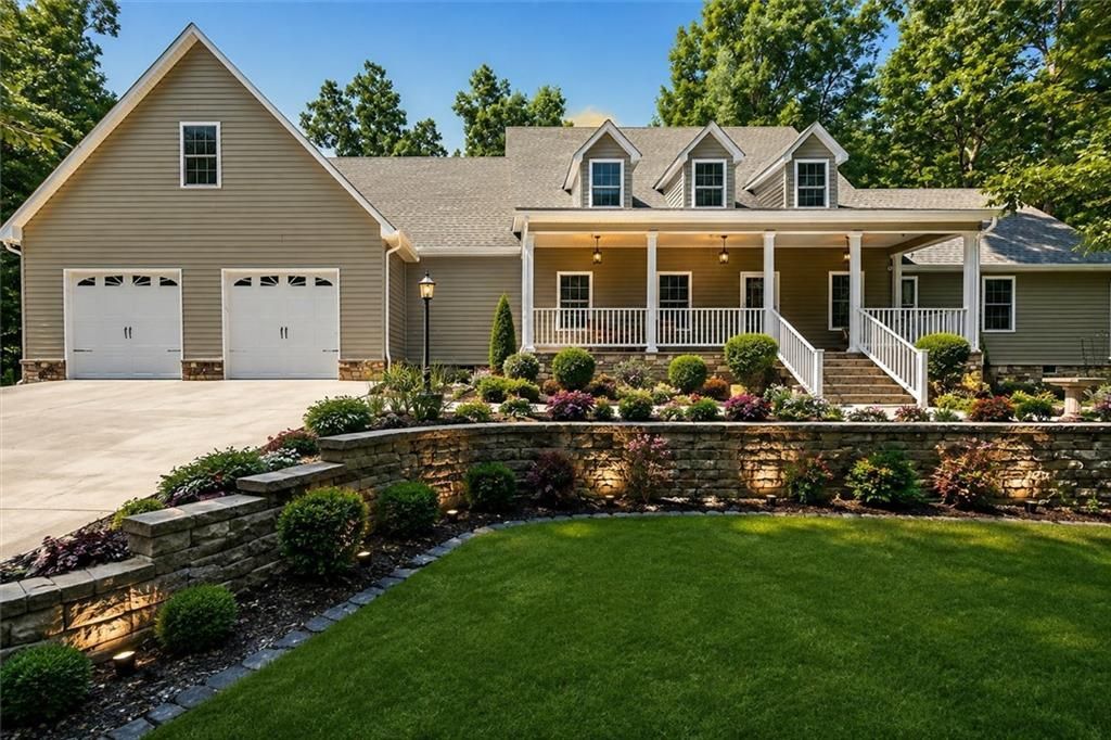 1141 Buttermilk Road Sw, Cave Spring, GA 30124 Main Photo