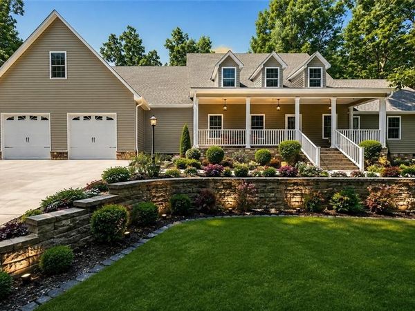 1141 Buttermilk Road SW, Cave Spring, GA 30124