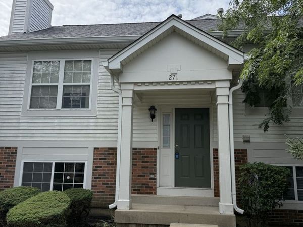 271 Holiday Lane, Hainesville, IL 60073