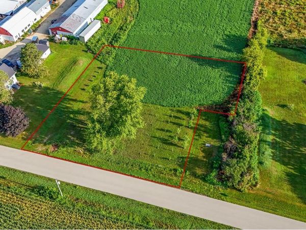 CEMETERY ROAD, Brussels, WI 54204