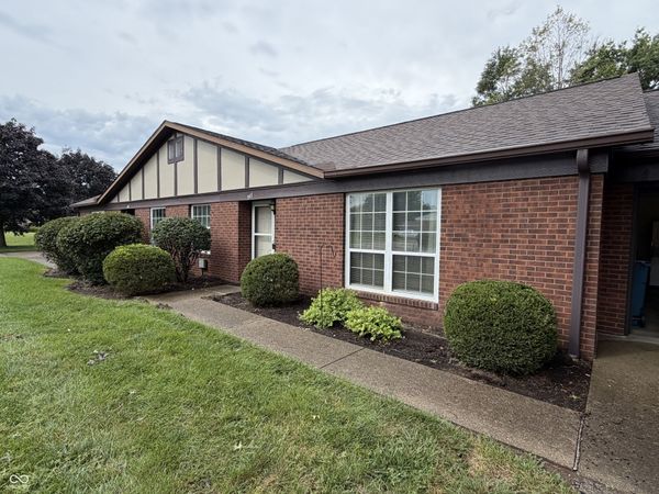 547 Francis Avenue Court , Terre Haute, IN 47804