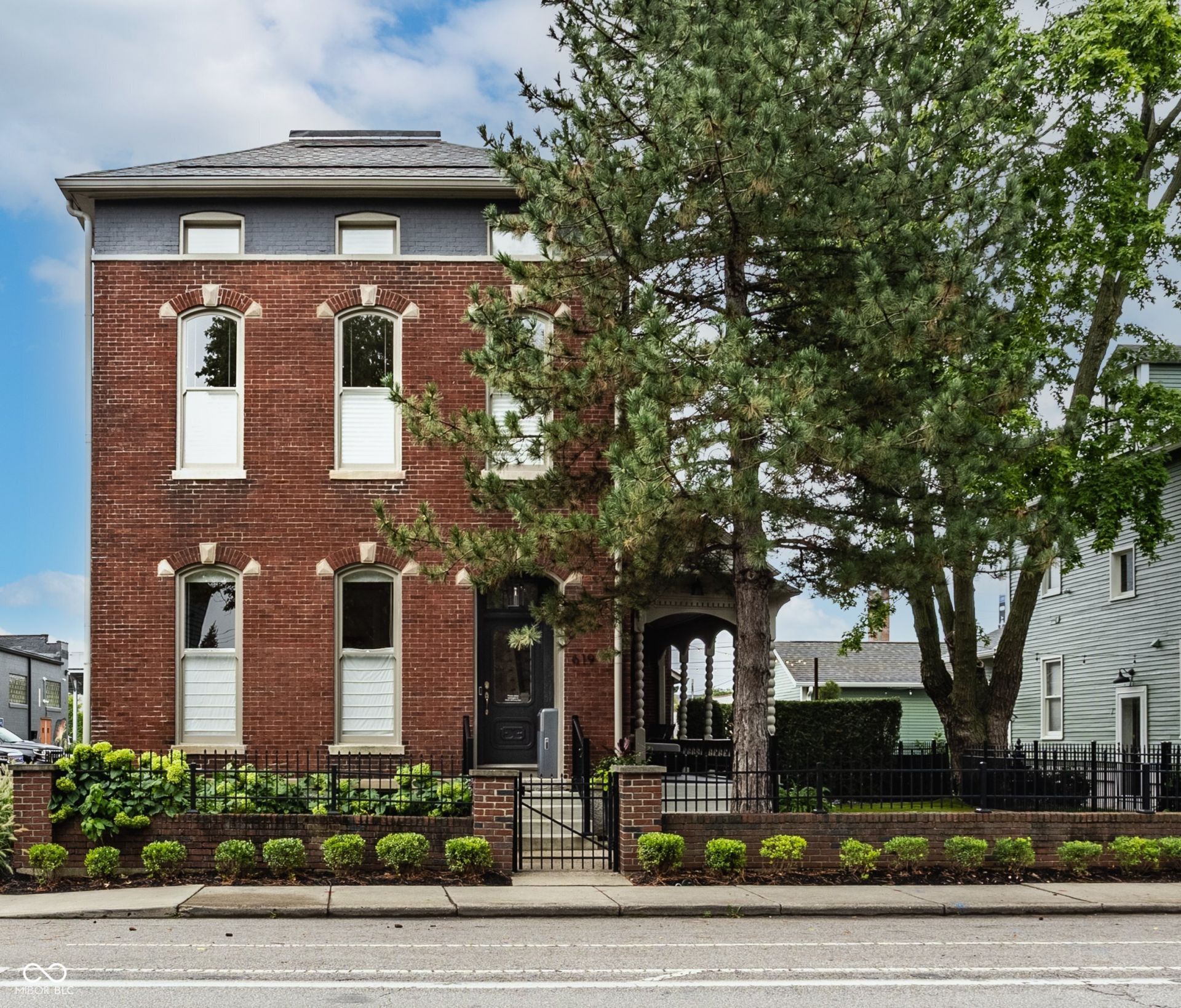 619 E New York Street, Indianapolis, IN 46202 Main Photo