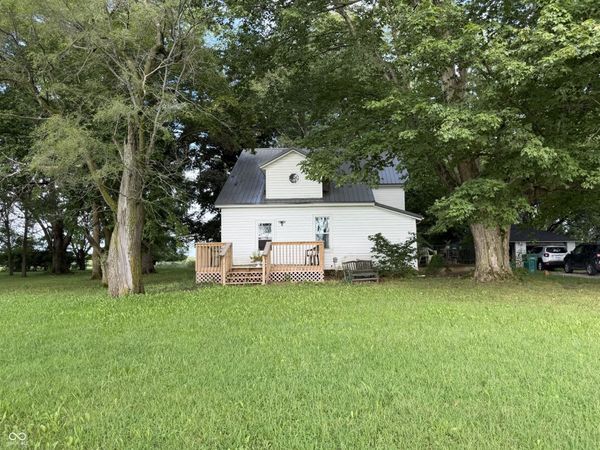 12289 W 250 Road N, Delphi, IN 46923