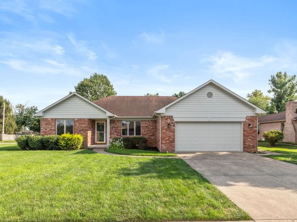 1395 Renee Drive , Plainfield, IN 46168