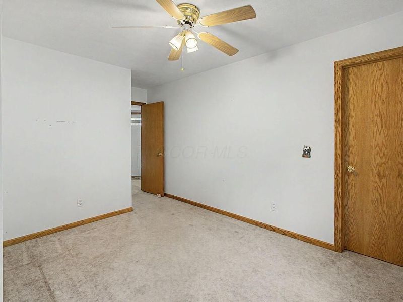 707 Greenbriar Circle , Howard, OH 43028 Photo 10
