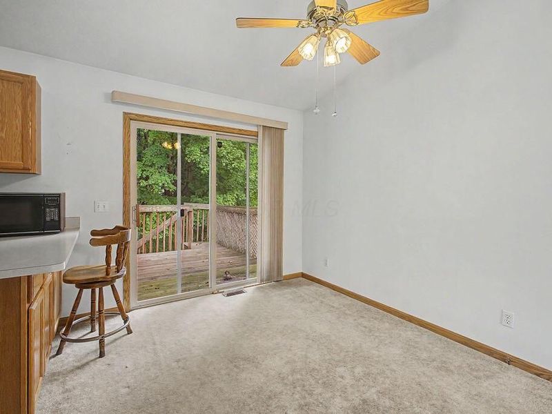 707 Greenbriar Circle , Howard, OH 43028 Photo 4