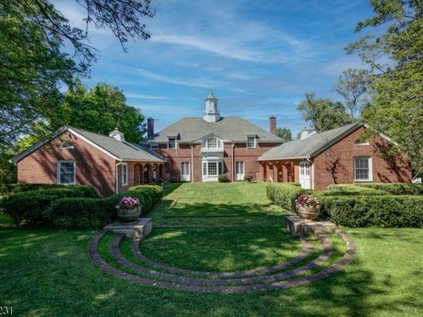 49 Liberty Corner Rd, Bernards, NJ 07931
