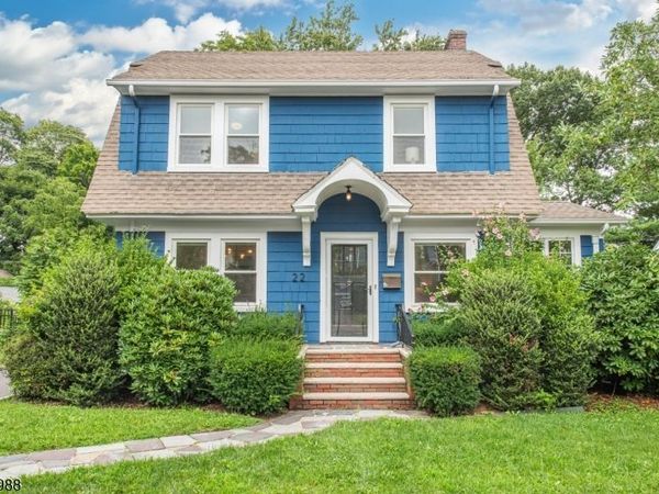 22 Euclid Pl, Montclair, NJ 07042