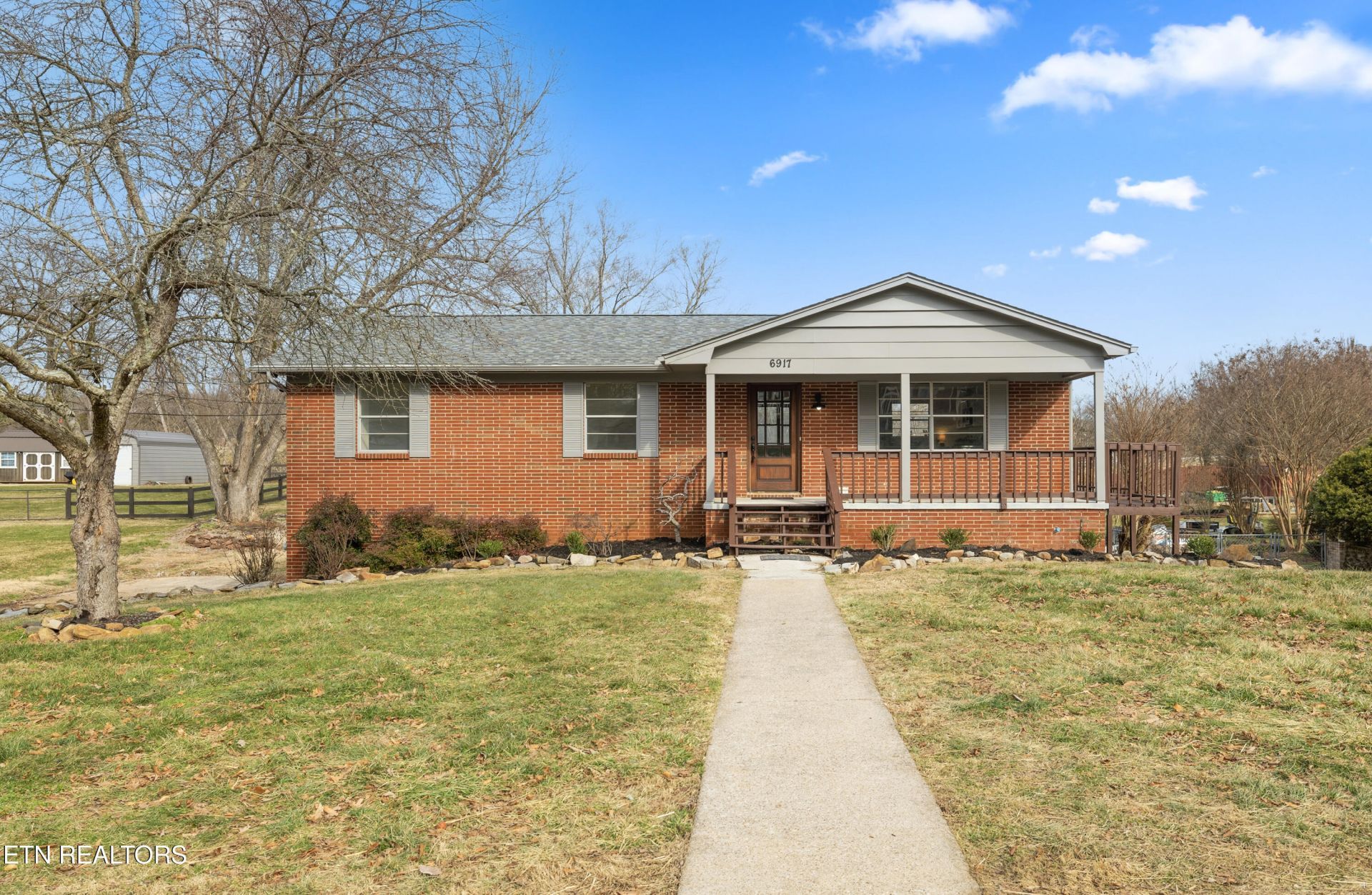 6917 Heatherbrook Drive, Knoxville, TN 37931 Main Photo