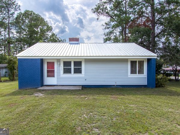 613 N Crawford Street, Waycross, GA 31503