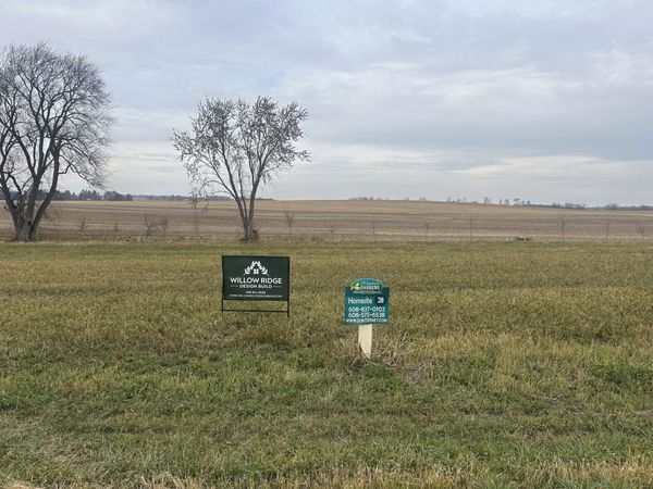 L28 Colton Way, Sun Prairie, WI 53590