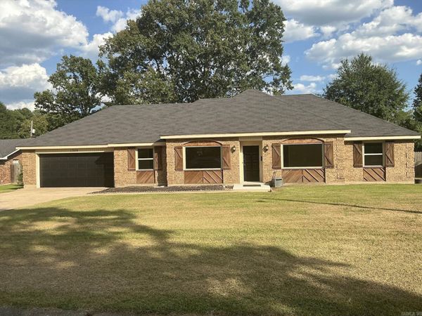 1509 Elm, Crossett, AR 71635