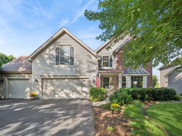 2105 Bent Tree Drive, Geneva, IL 60134