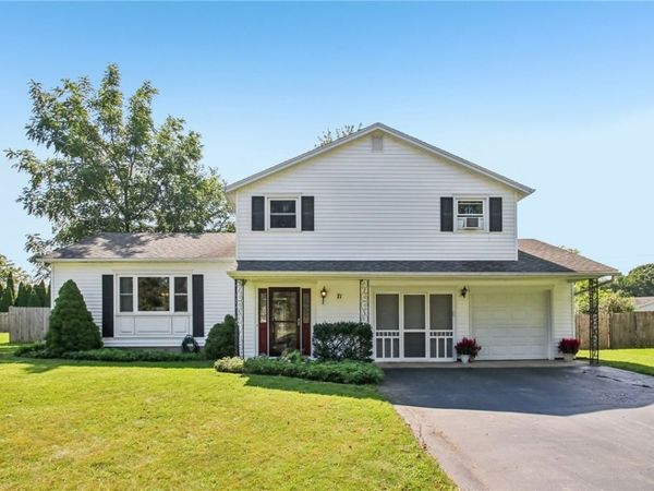 71 San Marie Drive , Rochester, NY 14622