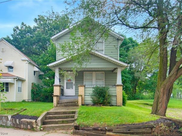 2283 East Avenue , Akron, OH 44314
