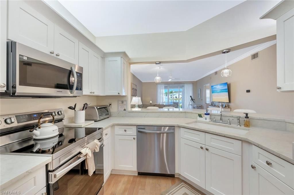 818 Tanbark Dr, Unit 103, Naples, FL 34108 Photo