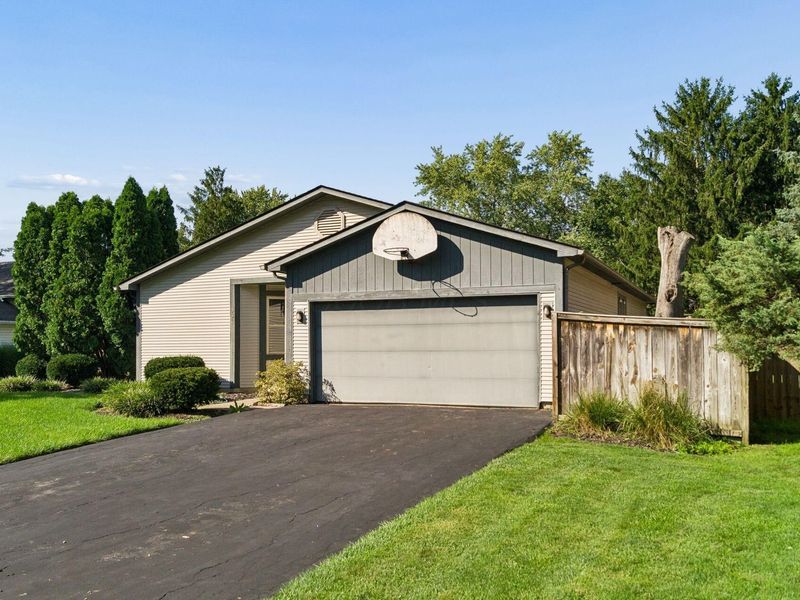 540 Forestwood Drive, Columbus, OH 43230 Photo 3