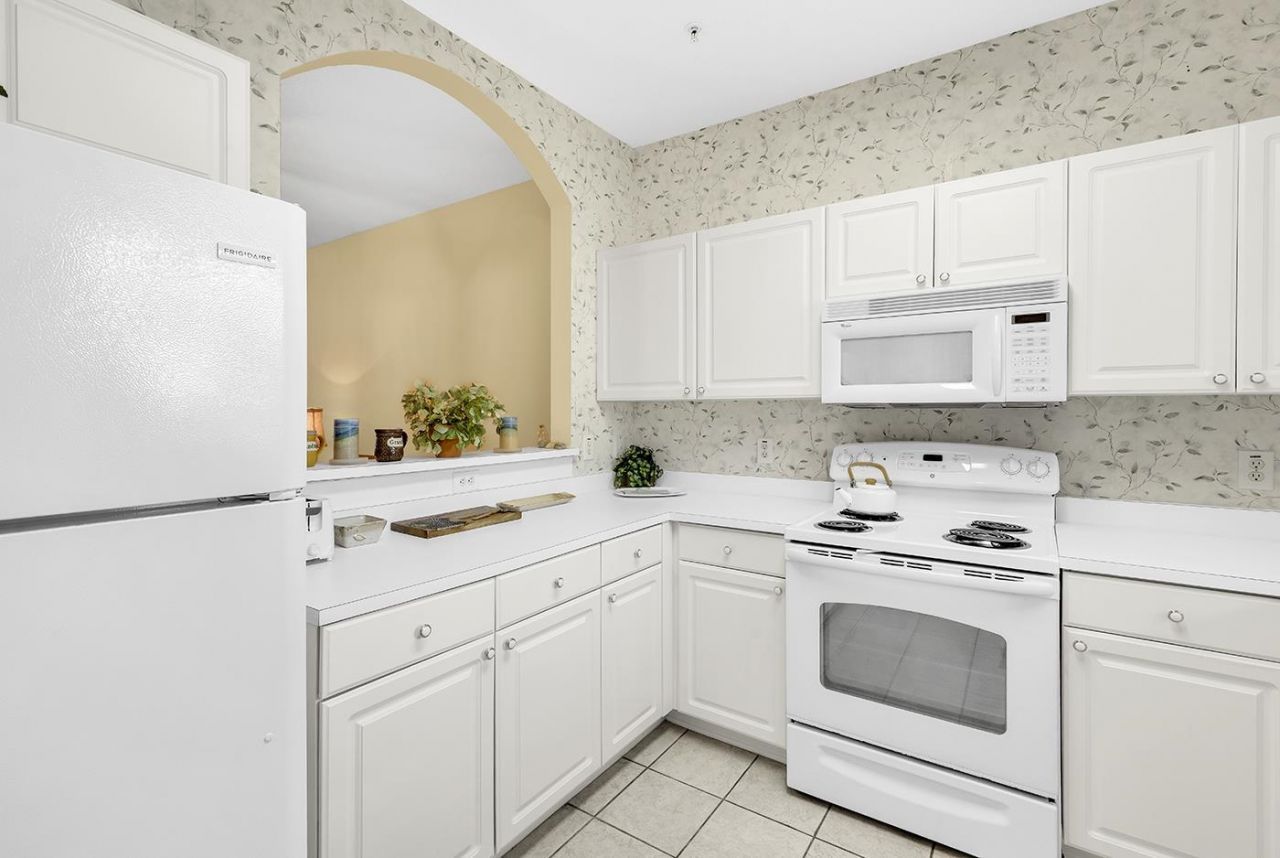 5801 Oyster Catcher Dr. Photo 5