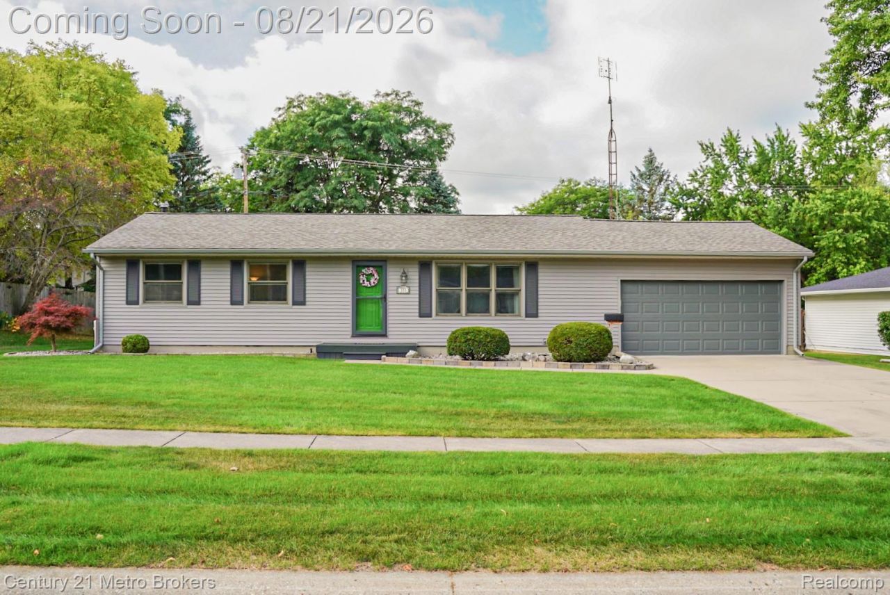 333 Delzingro Drive, Davison, Mi 48423 Main Photo