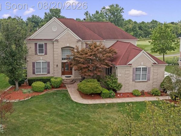 48495 Central Park Drive , Canton Township, Mi 48188