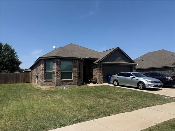 1036 Tumbleweed Trail, Crowley, TX 76036