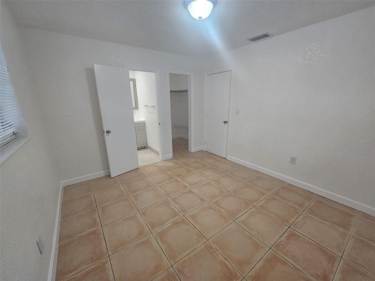 4785 NW 2nd Street , Miami, FL 33126 Photo