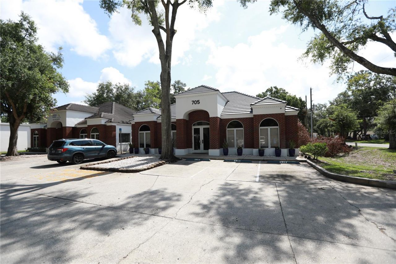 705 Douglas Avenue , Altamonte Springs, FL 32714 Photo
