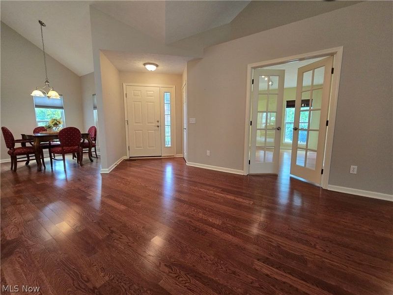 5345 Lake Forest Reserve Lane , Brunswick Hills, OH 44212 Photo 18