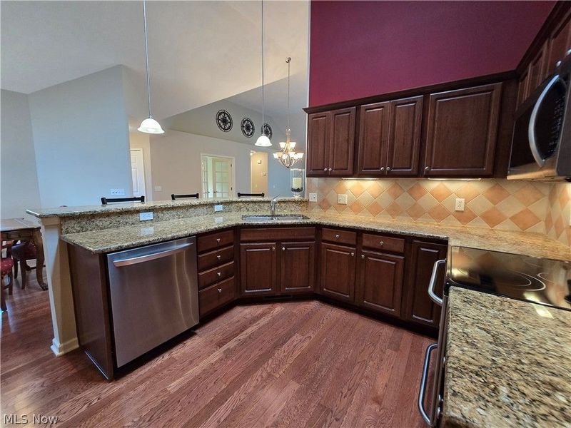 5345 Lake Forest Reserve Lane , Brunswick Hills, OH 44212 Photo 27