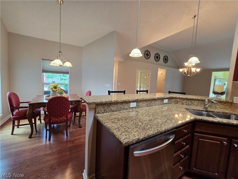 5345 Lake Forest Reserve Lane , Brunswick Hills, OH 44212 Photo 28