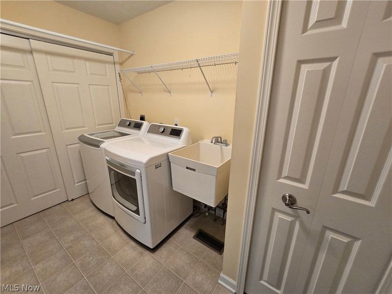 5345 Lake Forest Reserve Lane , Brunswick Hills, OH 44212 Photo 39