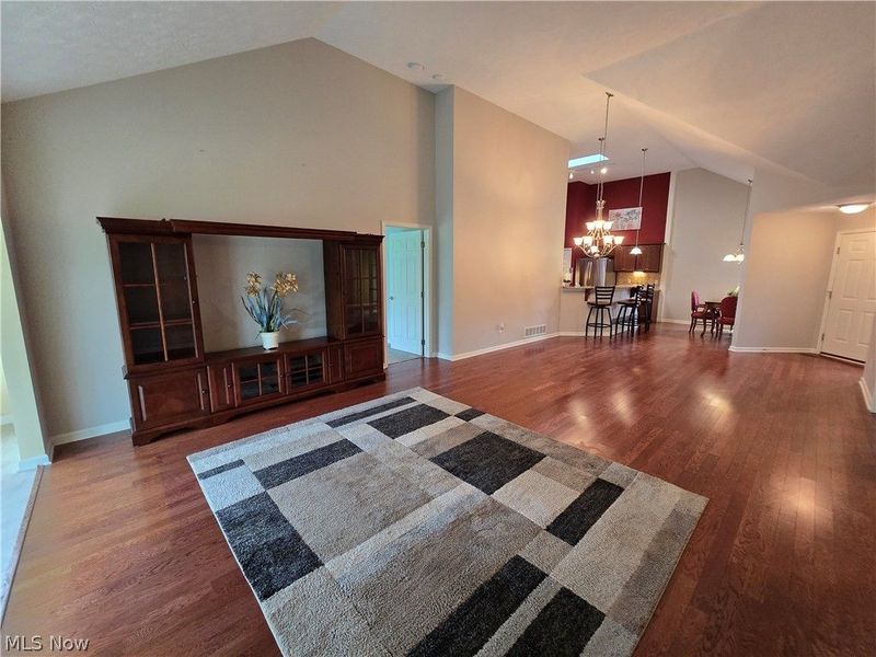 5345 Lake Forest Reserve Lane , Brunswick Hills, OH 44212 Photo 9