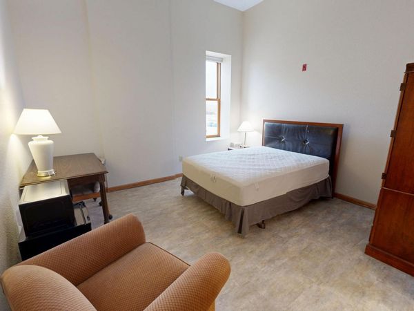 542 Benson Avenue SW, Unit ensuite 21, Willmar, MN 56201