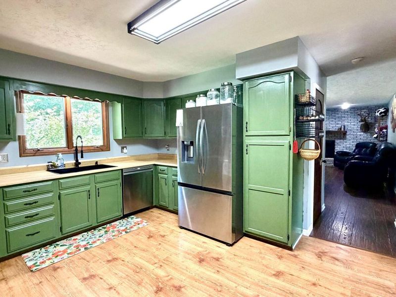 246 Woodview Drive , Chillicothe, OH 45601 Photo 10