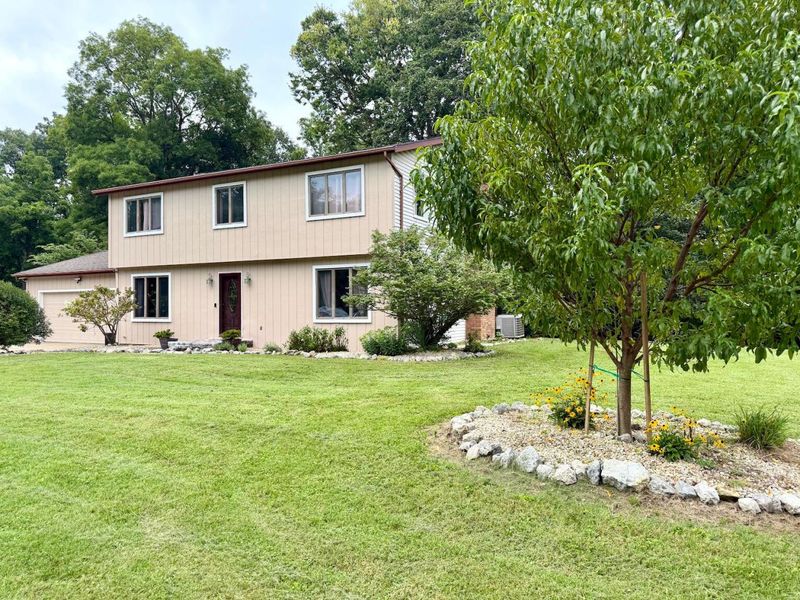 246 Woodview Drive , Chillicothe, OH 45601 Photo 2
