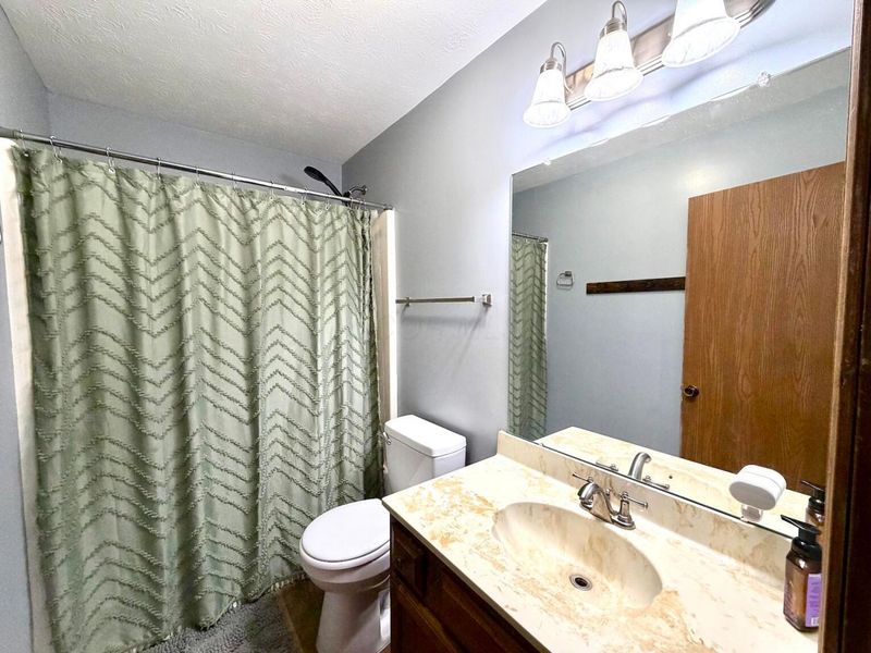 246 Woodview Drive , Chillicothe, OH 45601 Photo 28