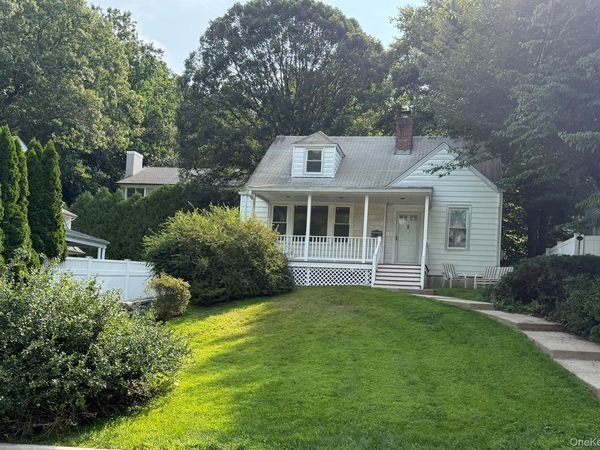 9 Chimney Pot Lane , Ardsley, NY 10502