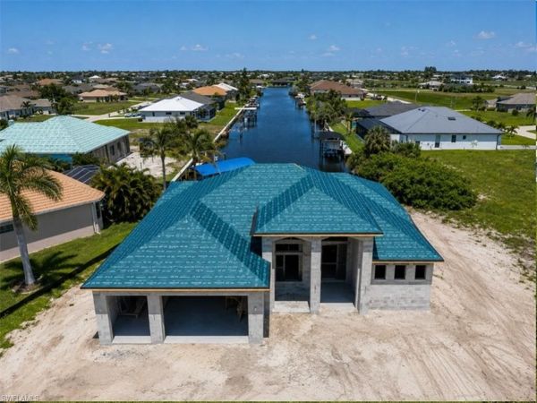 3231 Yucatan PKWY , CAPE CORAL, FL 33993
