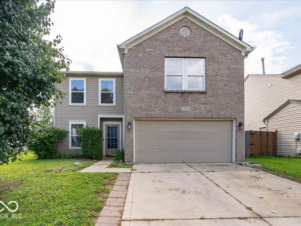 2122 Bridlewood Drive, Franklin, IN 46131