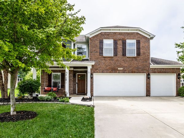 7675 Winding Lake Drive S, Noblesville, IN 46062