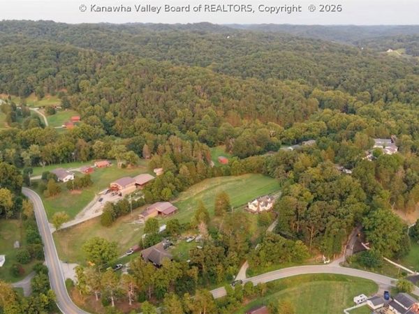 1812A Martha Road, Barboursville, WV 25504