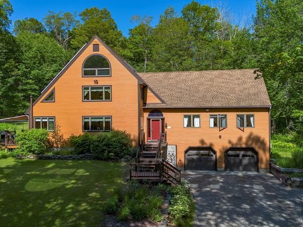 255 High St Hill Rd, Windsor, MA 01270