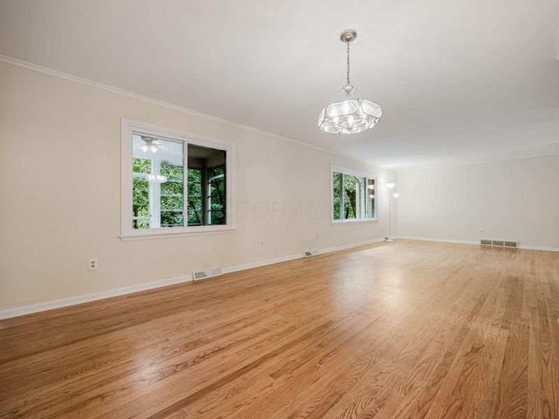 2871 E Shore Court, Columbus, OH 43231 Photo 11